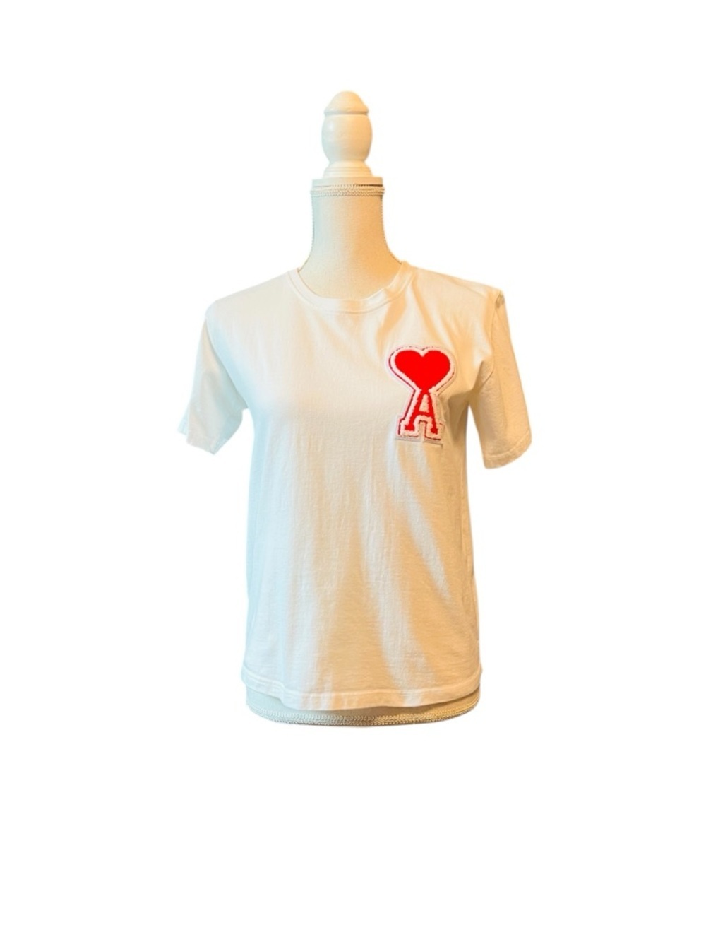 Ami Alexandre Mattiussi White Short Sleeve Tee with Red Heart 'A' Patch SZ XS